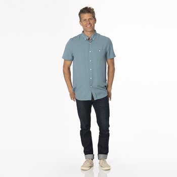 KICKEE Mens Solid Short Sleeve Performance Jersey Henley in Spring Sky S